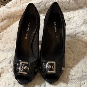 Gianni Bini Black Buckle Peep-Toe Heels
